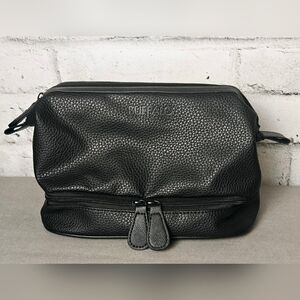 Buffalo David Bitton Black Dopp Kit Travel Toiletry Bag